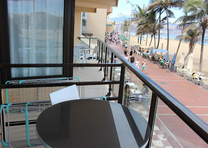 아파트 Lord Nelson Canteras 1 *