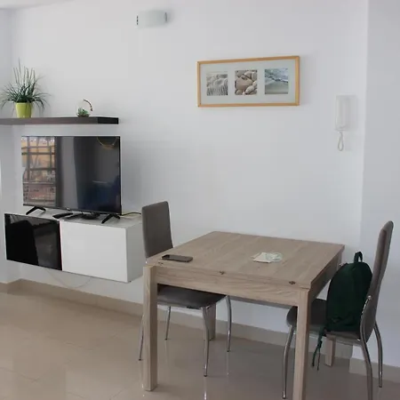 Lord Nelson Canteras 1