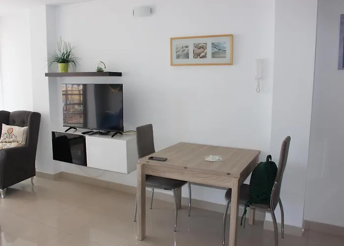 Lord Nelson Canteras 1