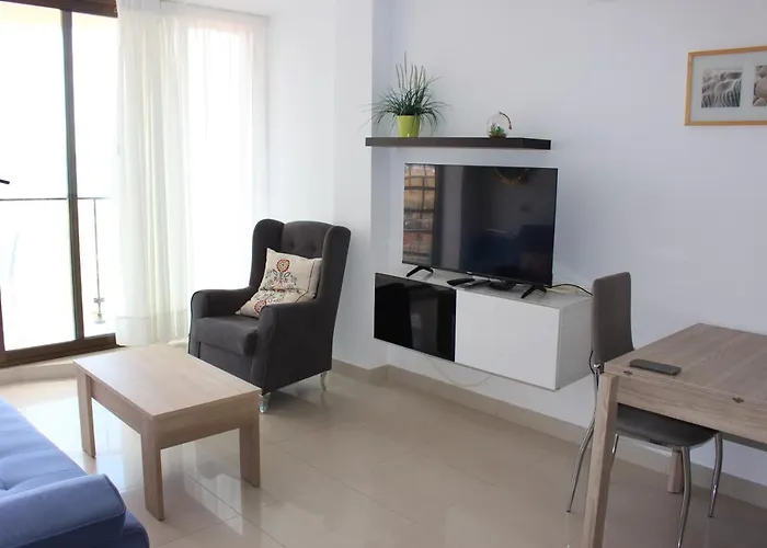 Lord Nelson Canteras 1 アパート *